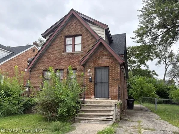 16559 Sorrento St, Detroit, MI 48235