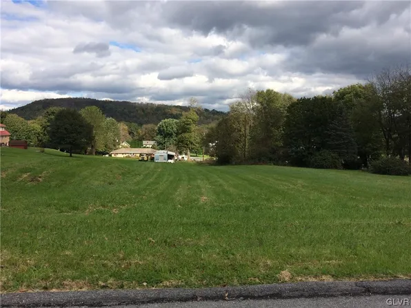 5 5th Avenue Lower Mount Bethel Twp, Martins Creek, PA 18063