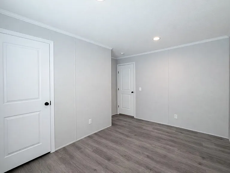 29800 Guilford Cir #240 — Photo 25