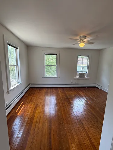 30 Maple Ave #32F Photo 1
