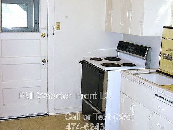 4th image of 38 J St APT 2