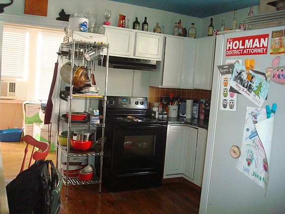 5th image of 1520 Mazant St