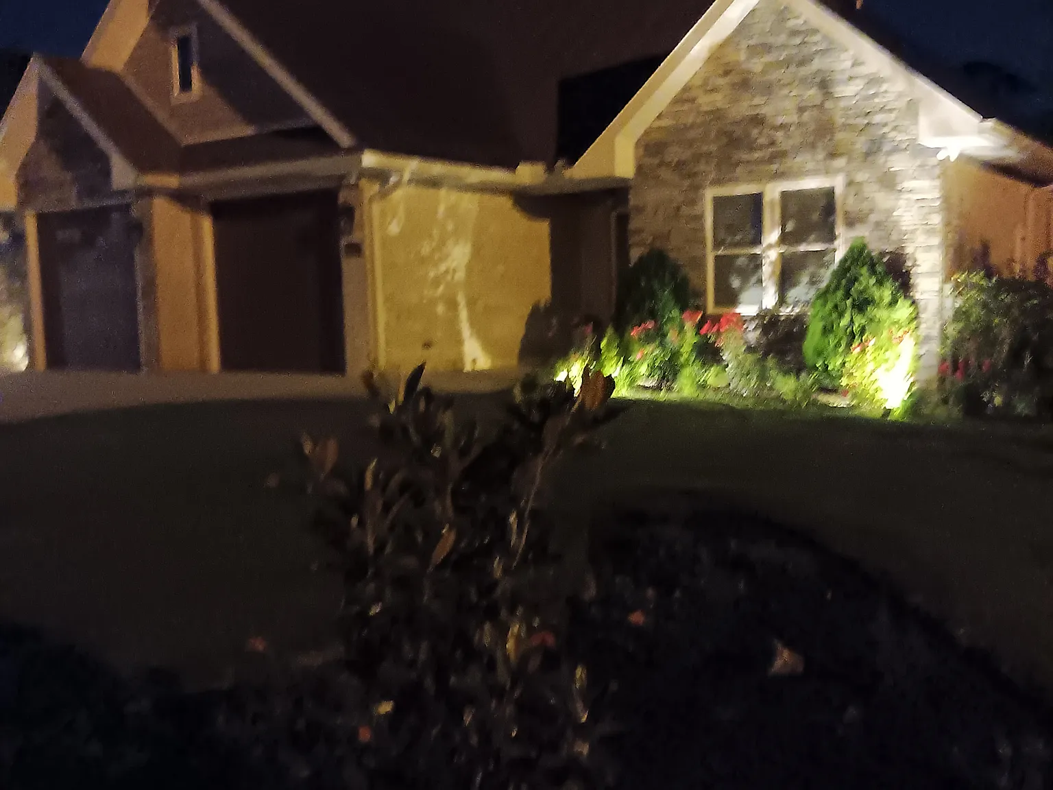 3 bed, 1740 sqft, $2,500 — Photo 2