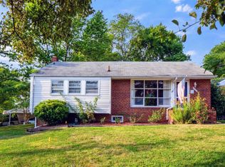 8300 Donoghue Dr, Hyattsville, MD 20784