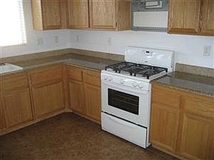 2nd image of 3204 Aspinwall Ct