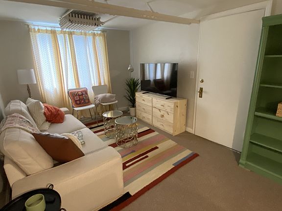 4th image of 2820 Griffiths Ave #7