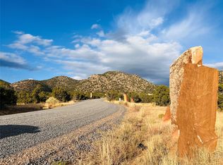 3 Boulder Hill Rd, Santa Fe, NM 87505