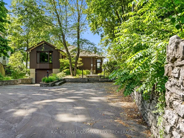 10599 Lakeshore Rd, Wainfleet, ON L3K 5V4