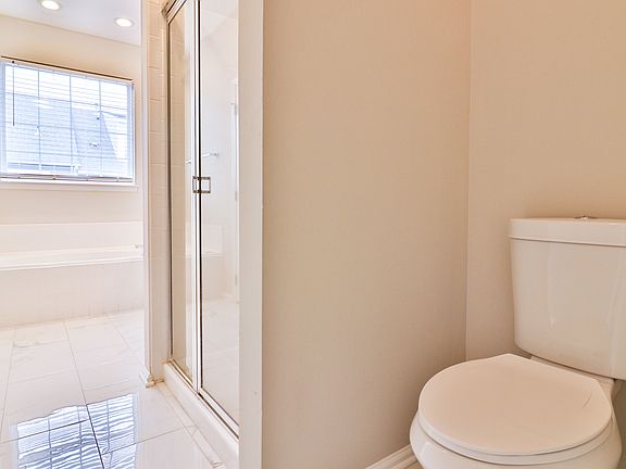 2nd image of 507 Falcon Park Ln #1