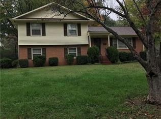 1217 Worcaster Pl, Charlotte, NC 28211