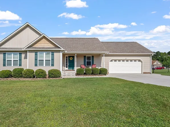 88 Camden Dr, Angier, NC 27501