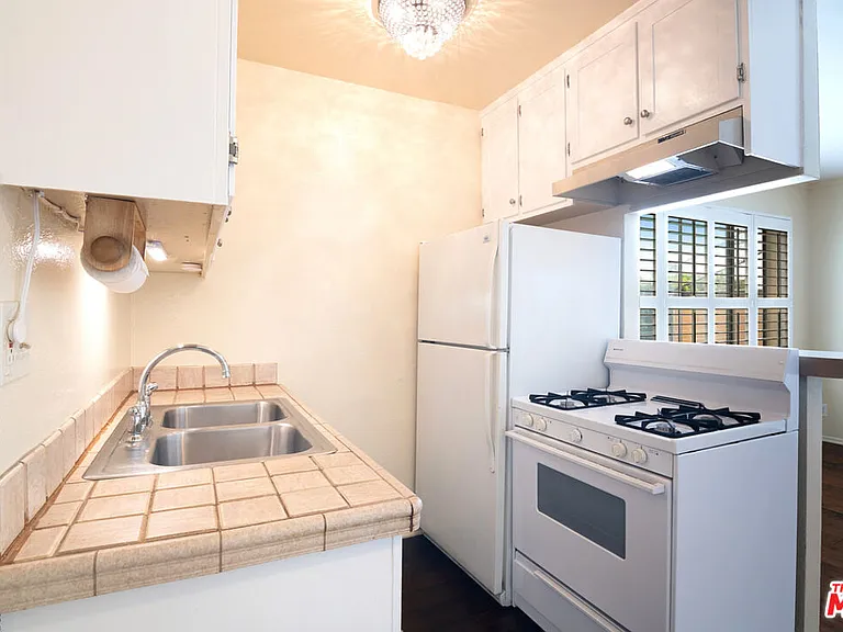 4358 Berryman Ave #14 — Photo 7