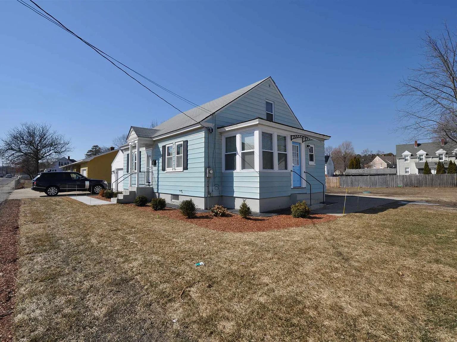 2 bed, 1.0 bath, 924 sqft, $2,695 — Photo 4