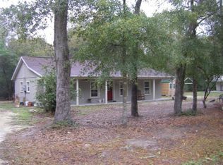 145 Pine Ln, Bronson, FL 32621