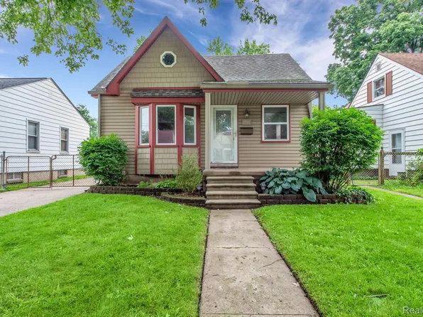 9535 Columbia, Redford, MI 48239