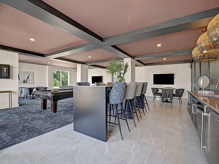 Resident Lounge