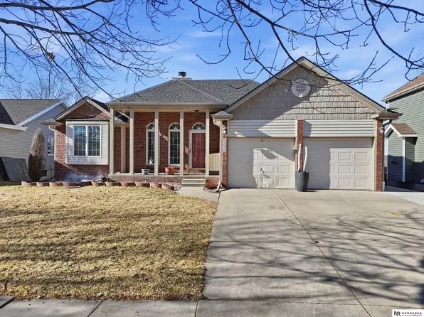 7231 S 30th Pl, Lincoln, NE 68516