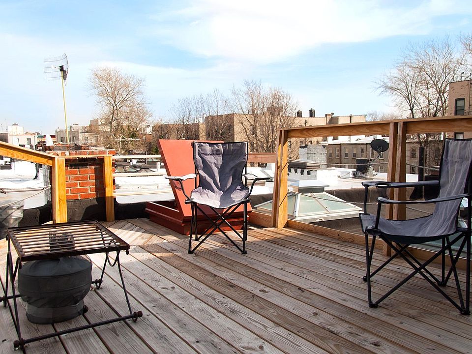 1st image of 668 Park Pl #3