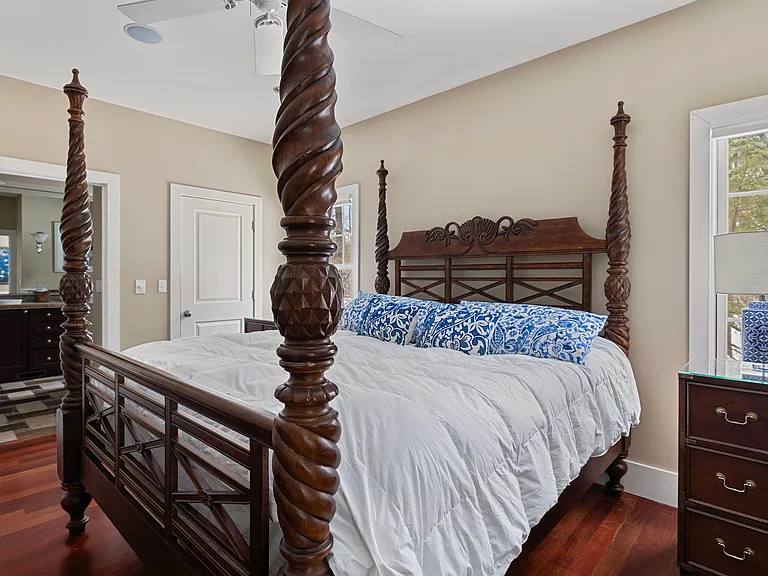 13217 Three Oaks Rd — Photo 27