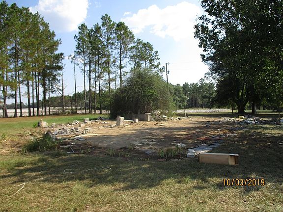 3rd image of 673 Horseshoe Bnd