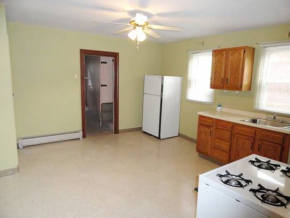 2nd Fl Kitchen