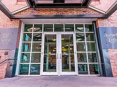 1 bed, 1272 sqft, $2,750 — Photo 2