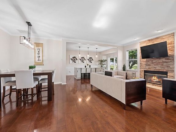 5th image of 21102 W Cypress Ct