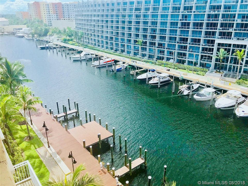 1st image of 3001 NE 185th St APT 711