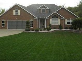 5160 Abbott Rd, Hamburg, NY 14075