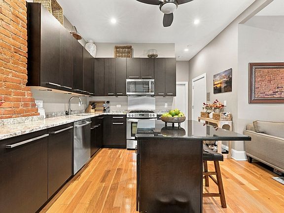 3rd image of 362 Columbus Ave #B