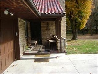 2nd image of 6630 Farrow Ave