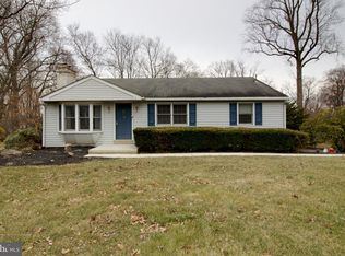 400 Brook Dr, Spring City, PA 19475