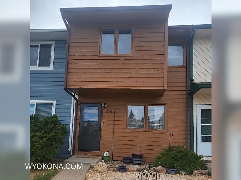 1374 N 19th St — Photo 1