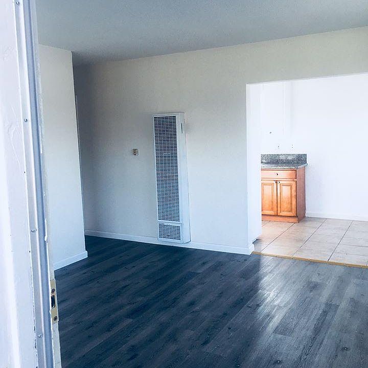 2nd image of 1306 S Atlantic Dr APT 24