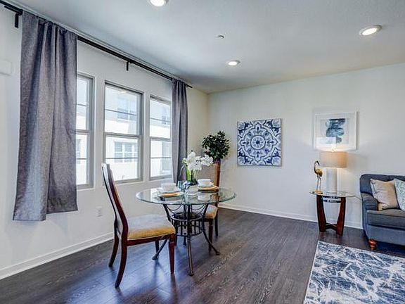 4th image of 1052 Bigleaf Pl Unit 103