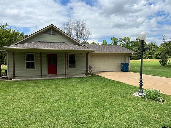 2nd image of 1062 County Road 1713