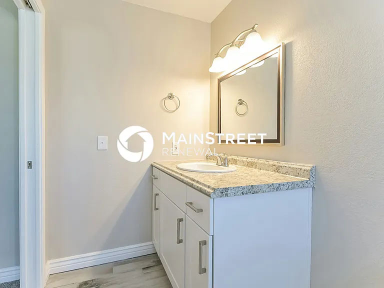 Main Bathroom