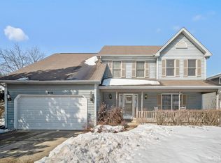 658 Shenandoah Trl, Elgin, IL 60123