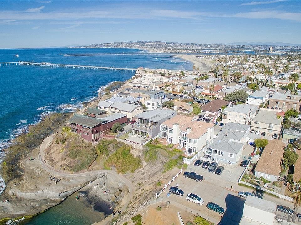 1st image of 1724 Ocean Front St
