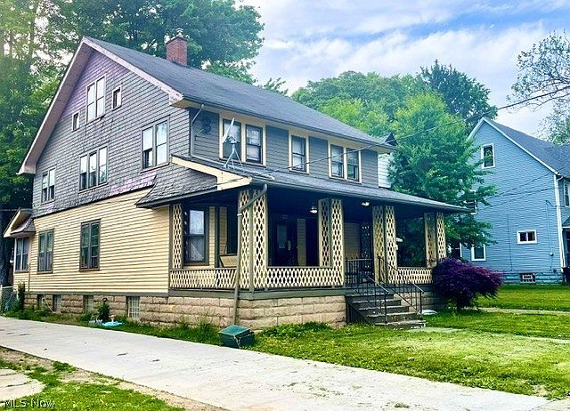 1st image of 3890 W 34th St