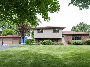 740 E Prairie Ave, Lombard, IL 60148
