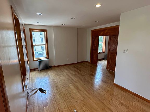 5th image of 223 Lefferts Ave #3