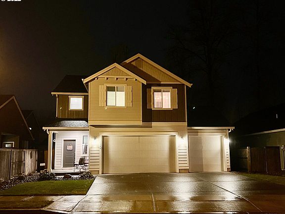 2nd image of 1321 NE 11th Ave