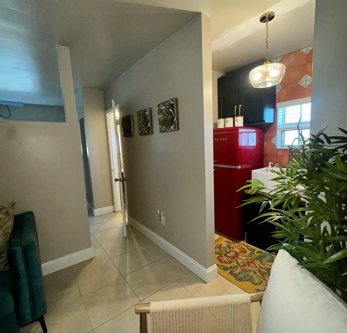 1 bed, 1.0 bath, 700 sqft, $1,500 — Photo 1