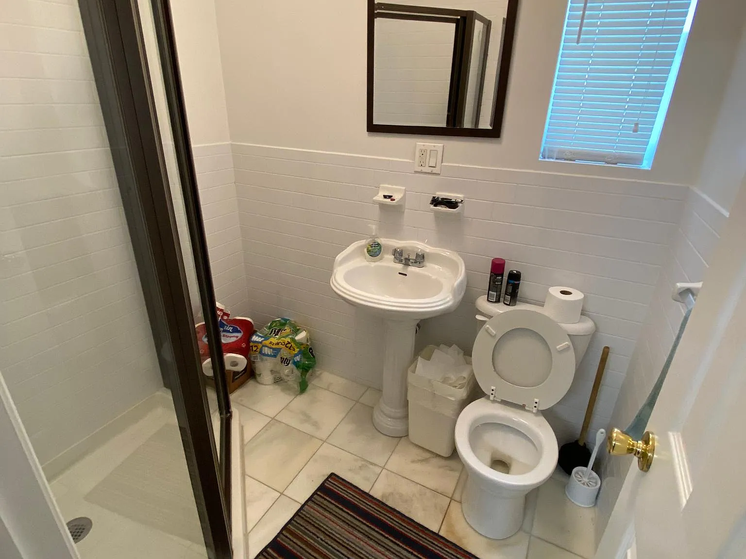 4 bed, $3,000 — Photo 2