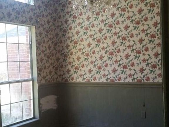 4th image of 4861 Goodson Ln