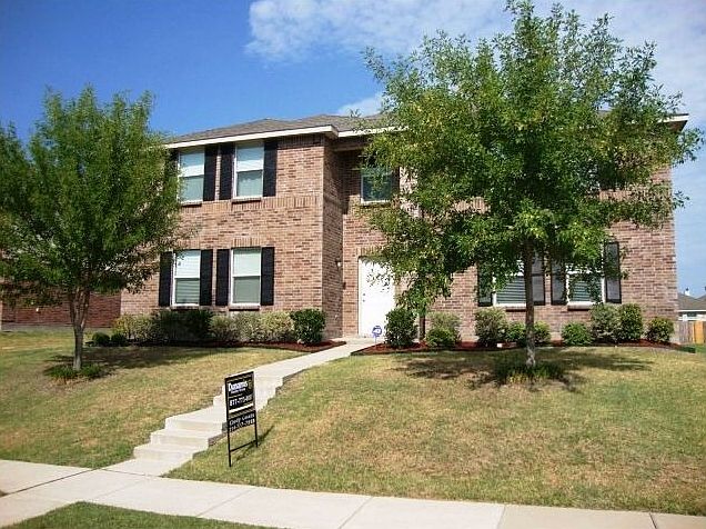 1st image of 2806 Lake Vista Dr