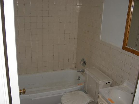 4th image of 10341 E Rockford Ct