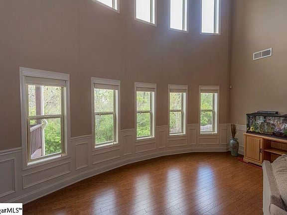 5th image of 430 River Summit Dr