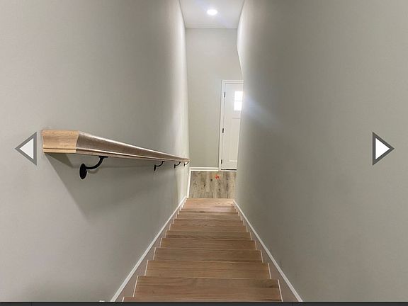5th image of 2513A Bratton St